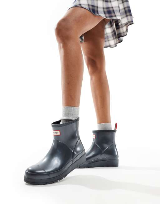 Hunter Nebula play short wellies in black