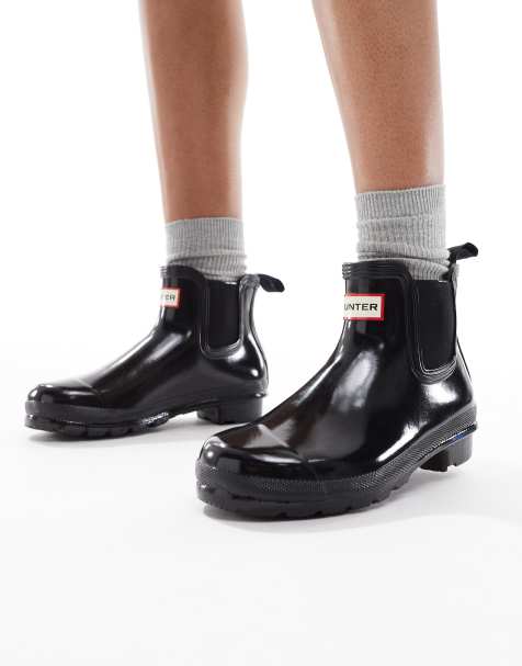 Hunter original chelsea boot in black - view 1