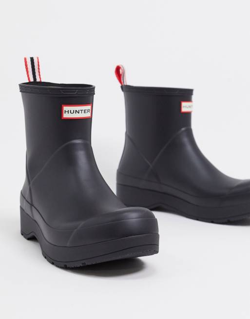 Hunter original play short gumboots in Black | ASOS