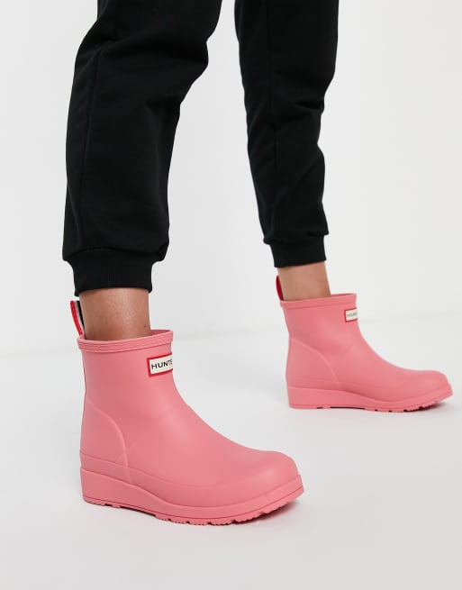 Short hot sale pink wellies