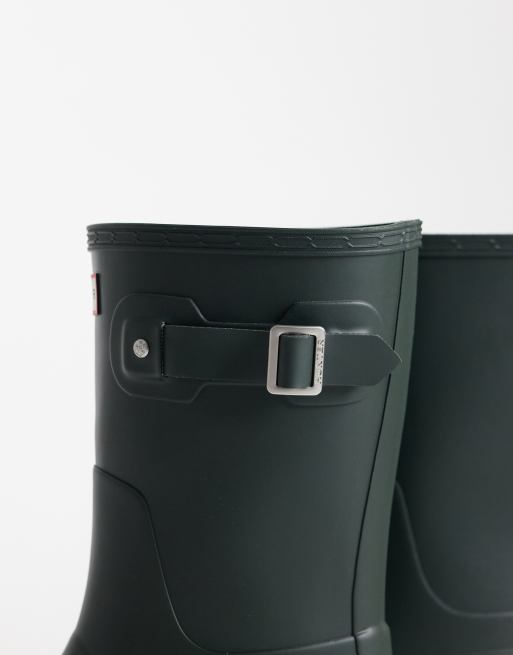 Hunter Original short wellington boots in dark olive, 4 of 4