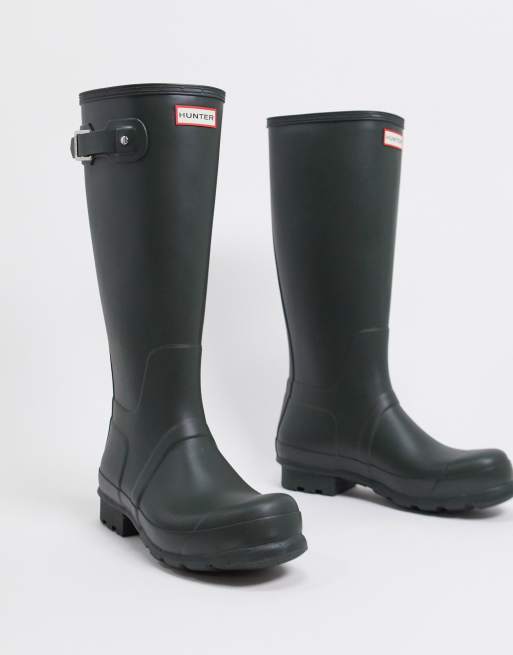 gumboots with laces