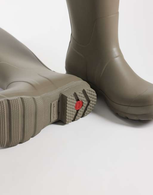 Hunter Original tall gumboots in kettle, 3 of 4