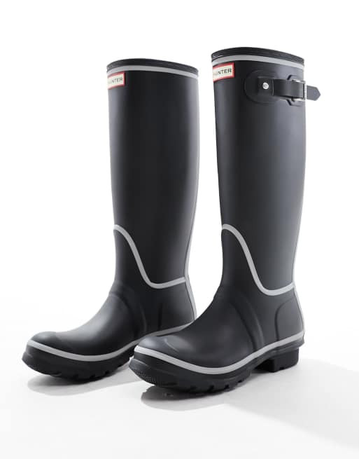 Black and best sale white hunter boots