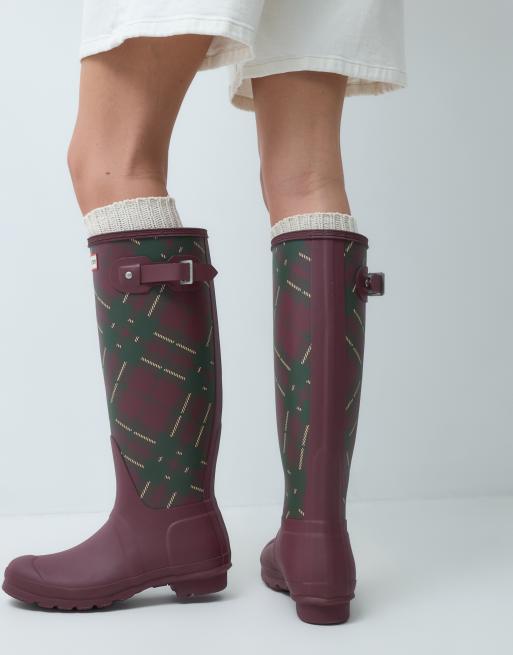 Hunter Original tall tartan print wellington boots in port royale - exclusive to asos, 4 of 4