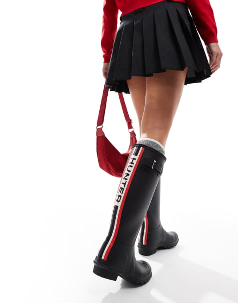 Hunter Original tall tri colour logo gumboots in black - view 1