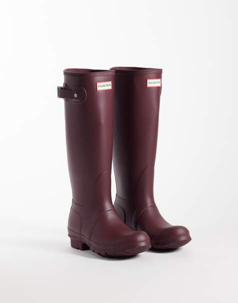 Hunter Original tall wellington boots in burgundy - view 1
