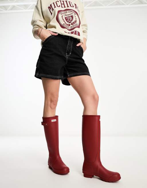 Hunter Original Tall Wellington Boots in Red, 3 of 4