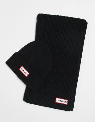 Hunter Hunter Unisex beanie and scarf gift set in black