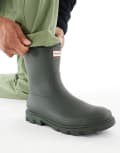 [Hunter] Hunter Unisex Downpour short gumboots in dark olive-Green 10 GREEN