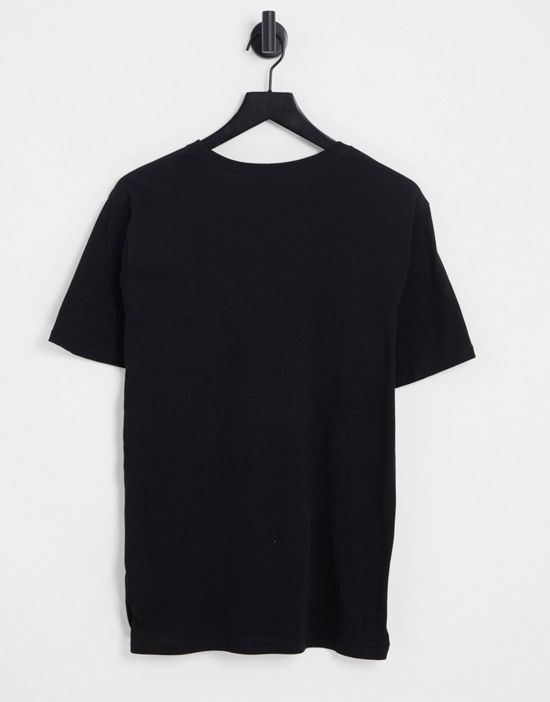 https://images.asos-media.com/products/hurley-fast-line-t-shirt-in-black/201266246-2?$n_550w$&wid=550&fit=constrain
