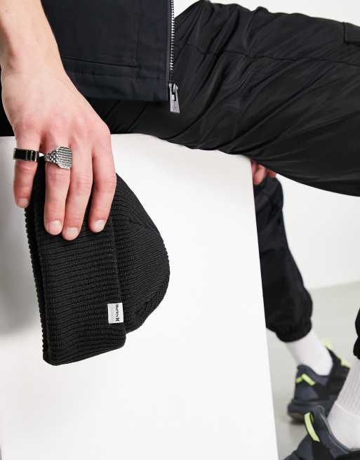 Hurley Harbor beanie in black, 3 of 4