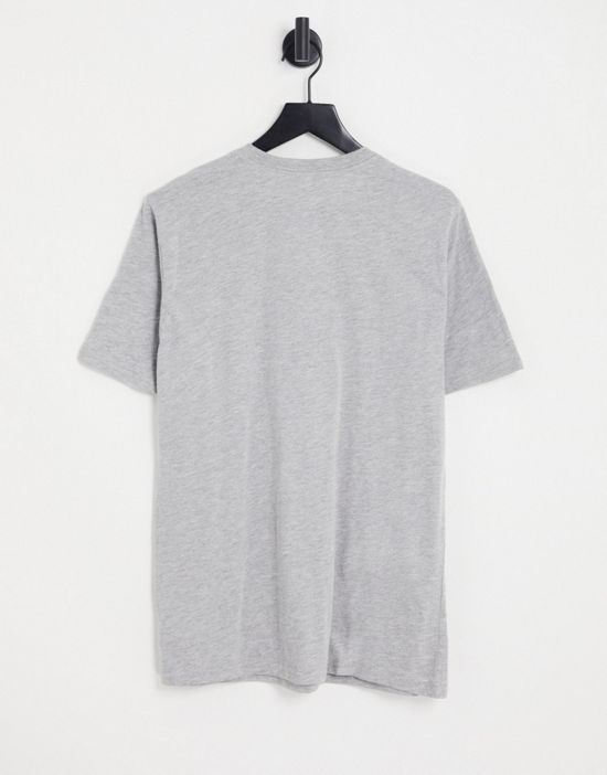https://images.asos-media.com/products/hurley-one-and-only-t-shirt-in-gray/201266175-4?$n_550w$&wid=550&fit=constrain