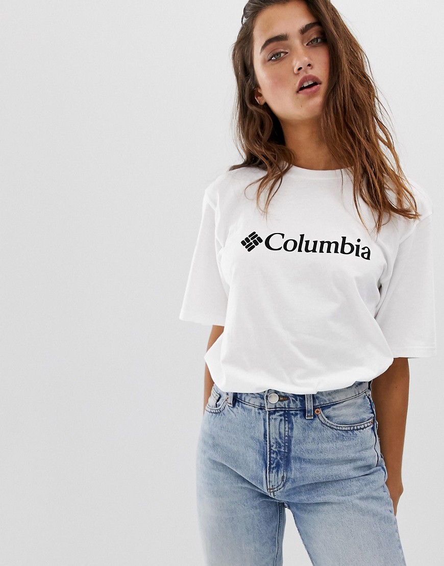 Hvid t-shirt med logo fra Columbia - CSC Basic