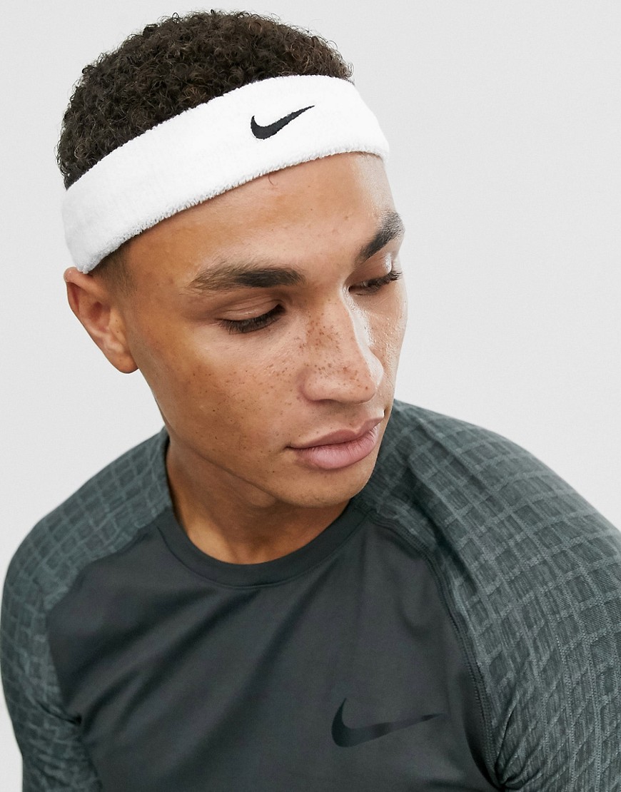 Hvidt pandebånd fra Nike Training