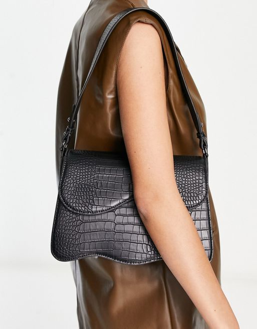 Hvisk Elude vegan leather shoulder bag with wave detail in off