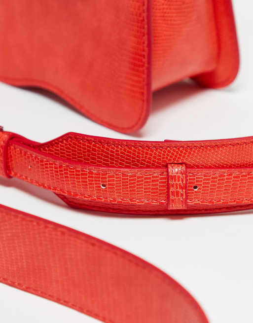 Hvisk Elude vegan leather wavy shoulder & cross body bag in red, 2 of 4