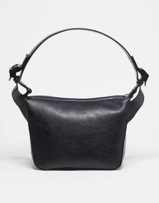 Hvisk Small Track Crossbody tas van imitatieleer in zwart ASOS