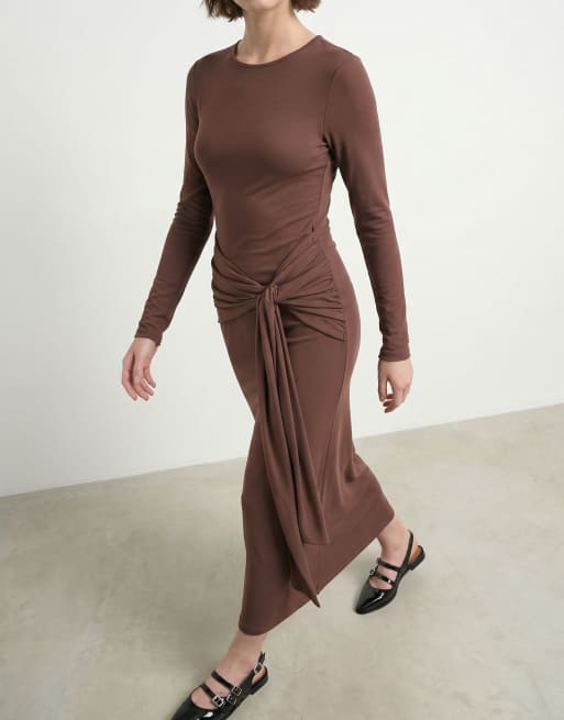 HYPEDROP Robe à manches longues couleur muscade, 2 de 5