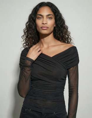 Schulterfreies Oberteil in Black Beauty-Schwarz Schwarz M