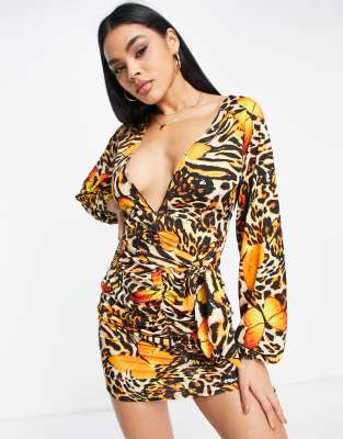 i saw it first balloon sleeve plunge dress in animal print-multi