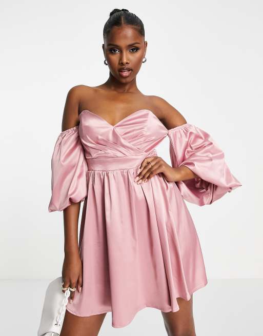 I Saw It First - Bryllupsgæst - Bardot skater-minikjole i pink satin, 3 af 4