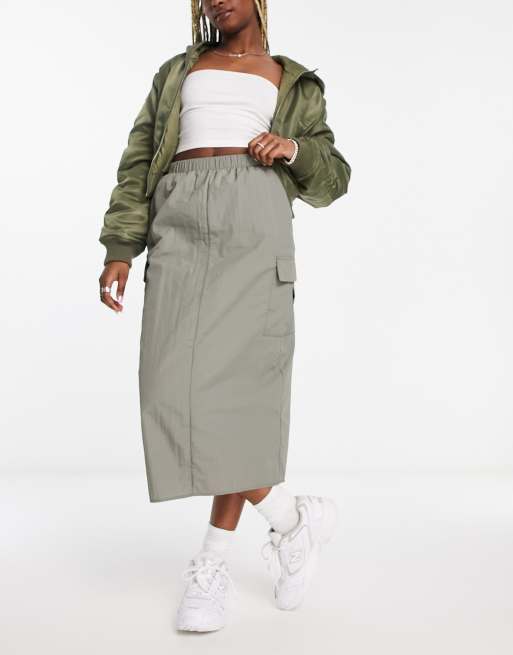 I Saw It First cargo midi skirt in khaki 