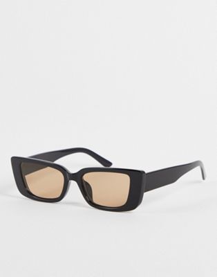I Saw It First chunky frame cat eye sunglasses in black