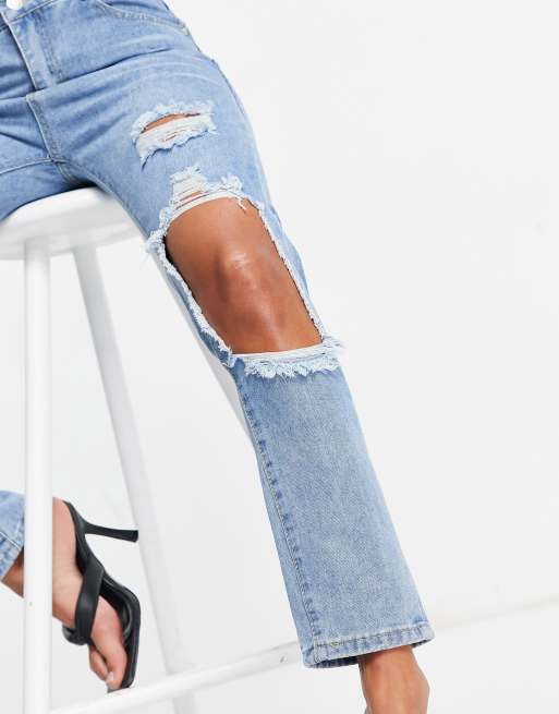 I Saw It First cut out knee mom jeans in blue, 3 of 4