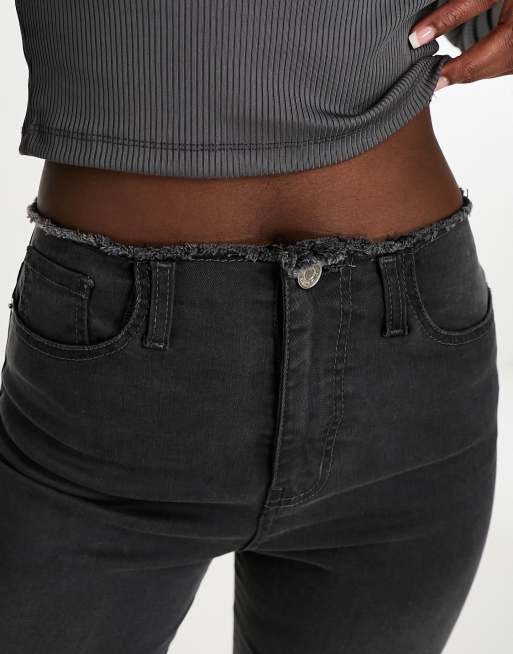 Grey hot sale frayed jeans