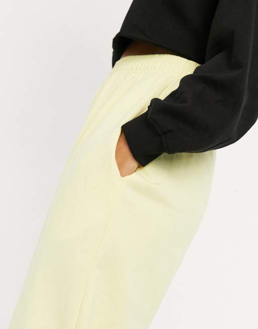 I Saw It First joggers in yellow, 3 of 4