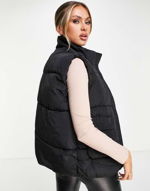 I Saw It First - Mouwloze gewatteerde bodywarmer in zwart, 2 van 4