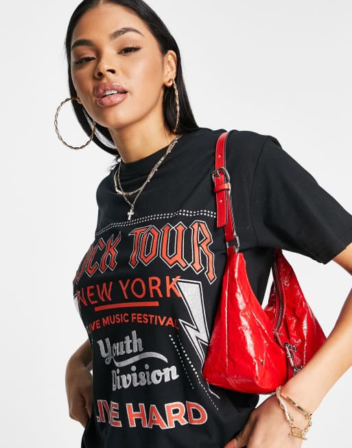I Saw It First - Oversized T-shirt mer 'Rock Tour'-print in zwart, 3 van 4