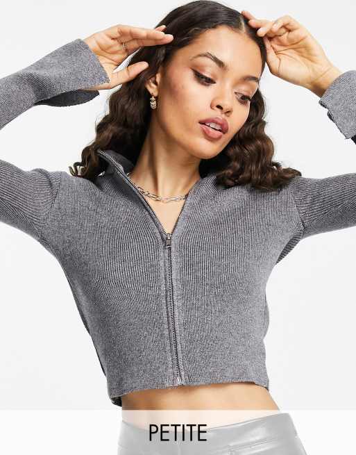 I Saw It First Petite - Pull en maille à col montant - Gris