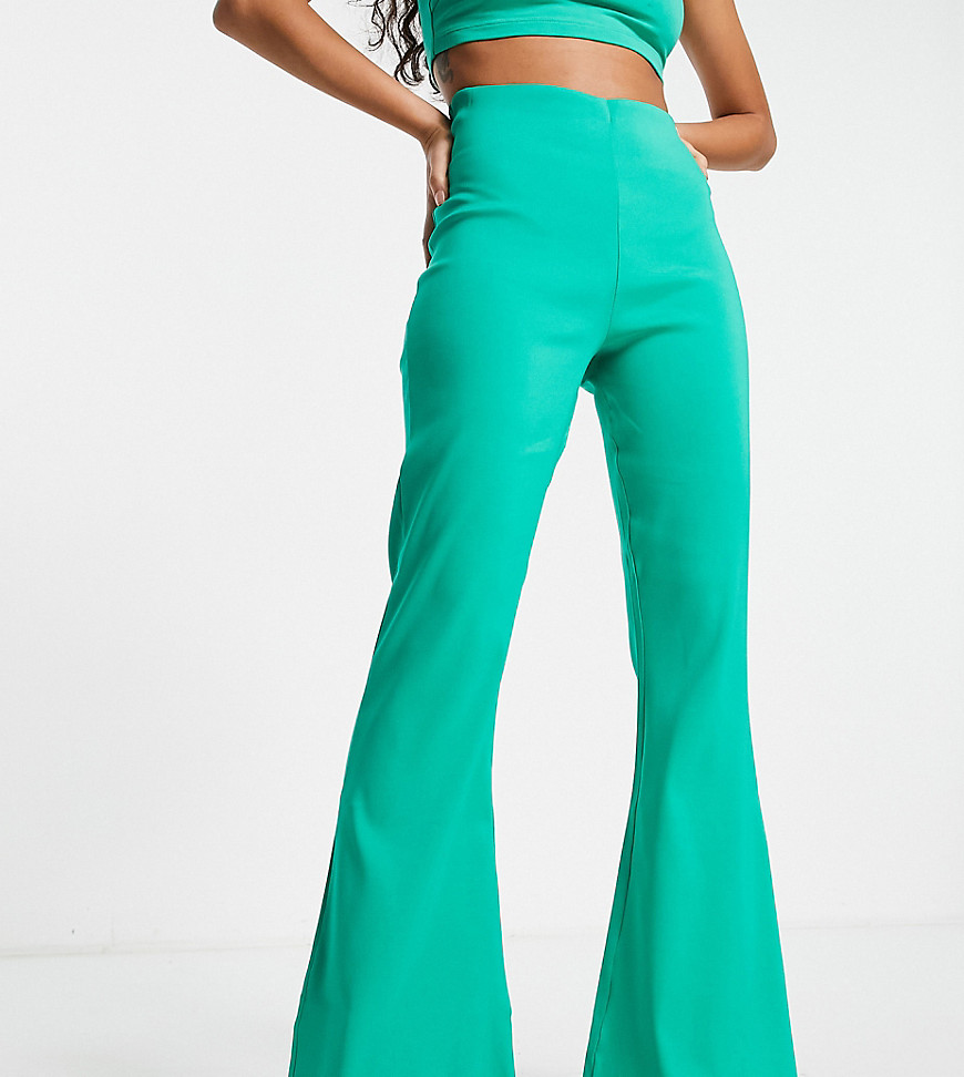 I Saw It First Petite skinny flare trousers co-ord in green