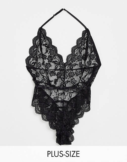 I Saw It First Plus lace plunge front body in black