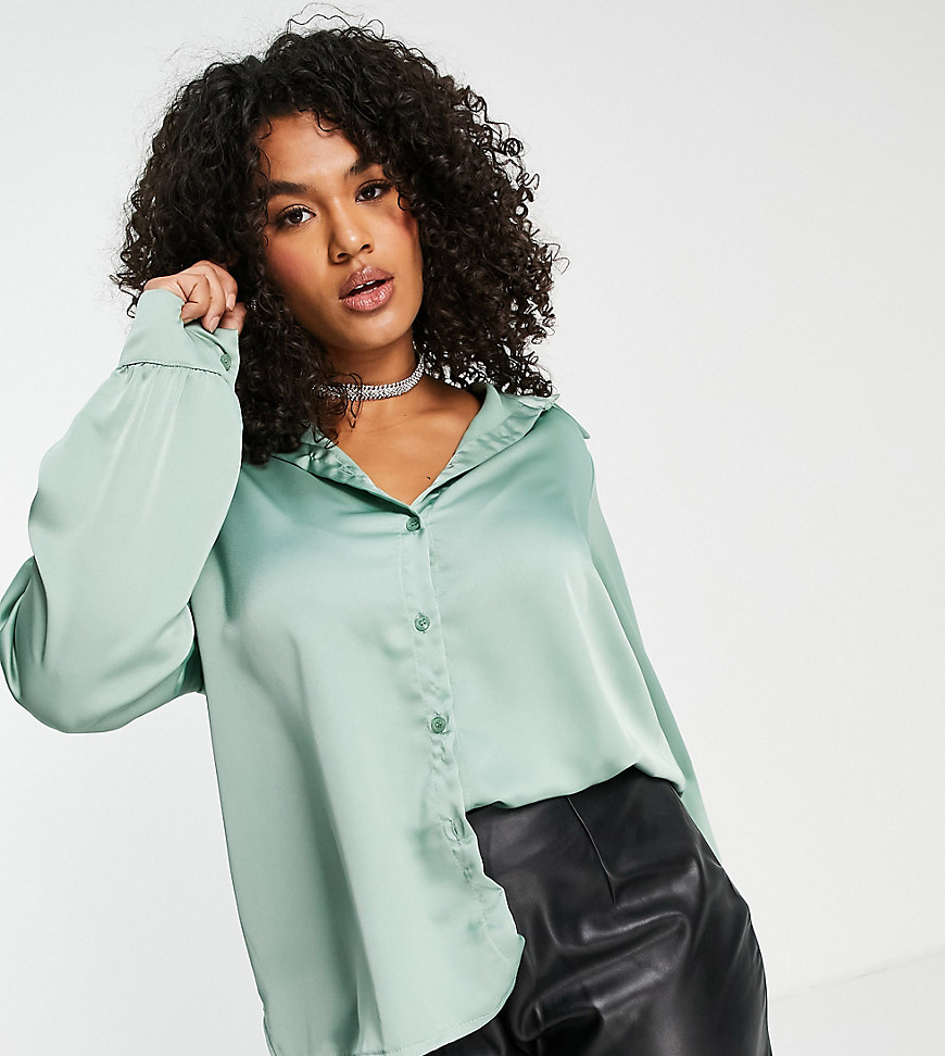 Plus-size shirt by I Saw It First Introduce it to your other nice tops Spread collar Button placket Side splits Relaxed fit