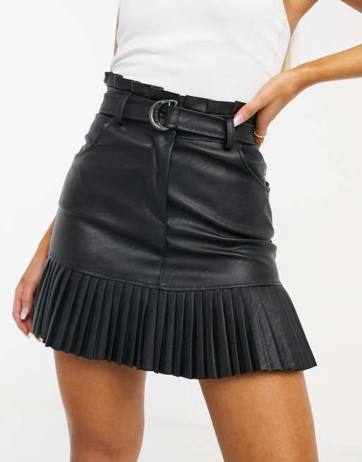 Black pu d-ring 2025 frill pleated mini skirt