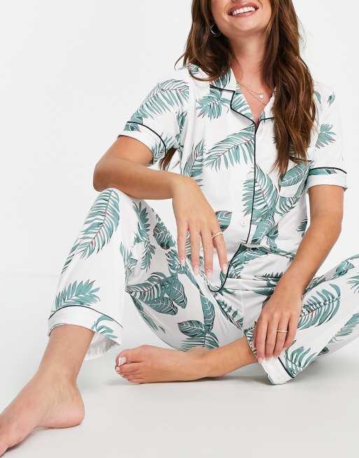 I Saw It First - Pyjamaset van overhemd en broek met groene bladerprint