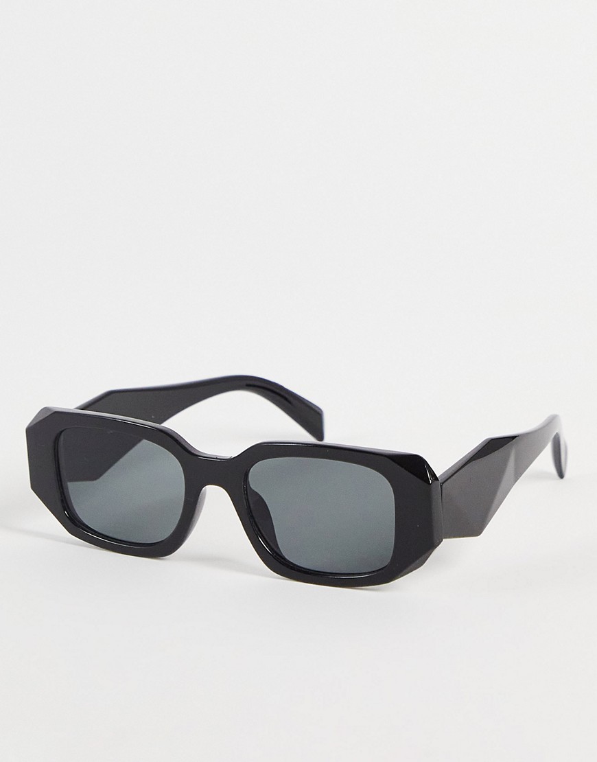 I Saw It First Rounded Rectangle Sunglasses In Black