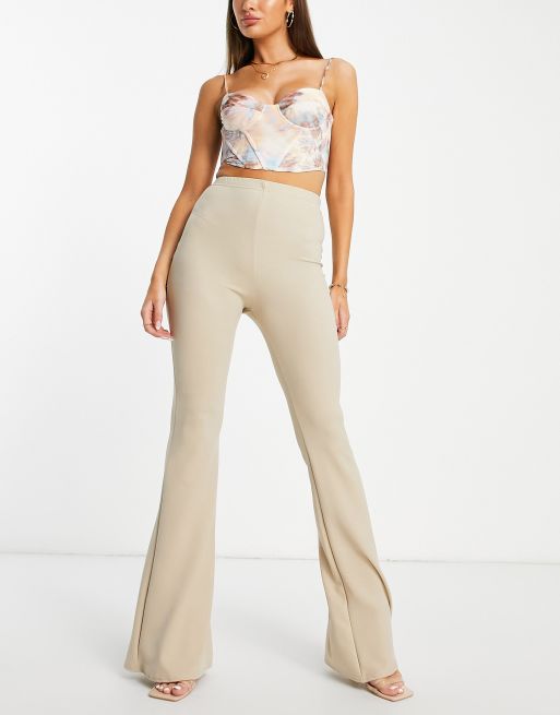 I Saw It First – Schlaghose im Neopren-Look in Steinbeige, Kombiteil, 4 von 4