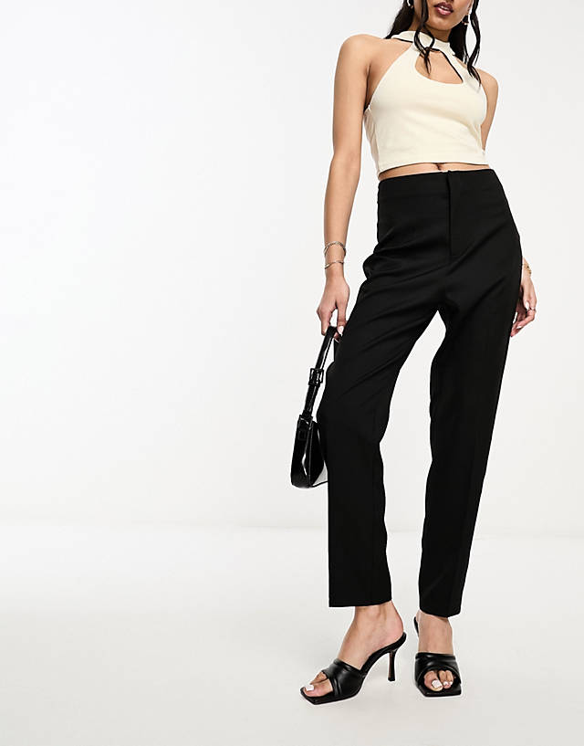 I Saw It First - tailored cigarette trousers in black