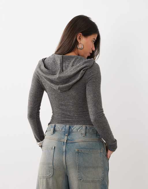I.AM.GIA Anouk knitted plunge neck hooded top in charcoal grey, 4 of 4