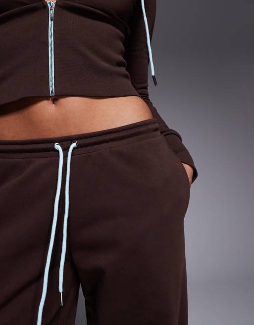 I.AM.GIA - Arlo - Jogger d'ensemble ultra baggy à taille basse en coton mélangé - Marron/bleu pastel, 5 de 5