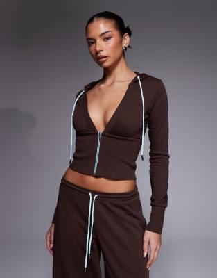Arlo - Sweat à capuche d'ensemble cintré à la taille en coton mélangé avec manches longues et décolleté plongeant - Marron/bleu pastel-Brown L