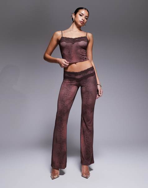 I.AM.GIA - Beau - Coordinato marrone con stampa pitonata con pantaloni a zampa e canottiera con finiture in pizzo - view 1