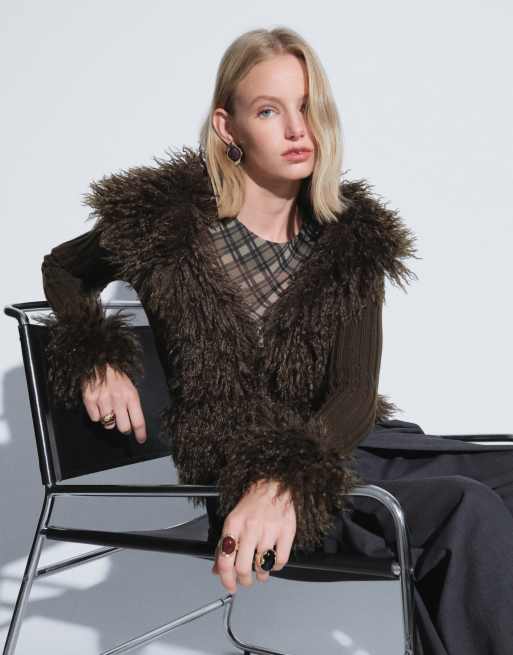 I.AM.GIA Cressida gilet zippé en maille compacte avec bordure imitation fourrure en olive, 4 de 4