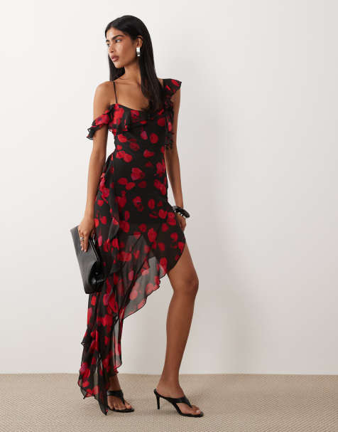 I.AM.GIA – Julietta – Maxikleid aus Georgette-Chiffon in Schwarz mit Rüschen, asymmetrischem Saum und rotem Blütenblattmuster - view 1