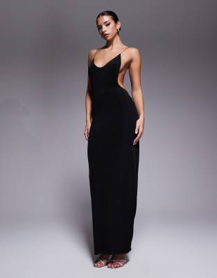 I. AM. GIA - Simone - Tief ausgeschnittenes Maxikleid in Schwarz mit Neckholder, Drapierung, Rückenausschnitt und Metall...