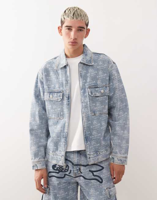 ICECREAM - Giacca trucker in denim blu lavaggio chiaro con cane che corre in coordinato